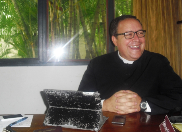 Capellan1 paz