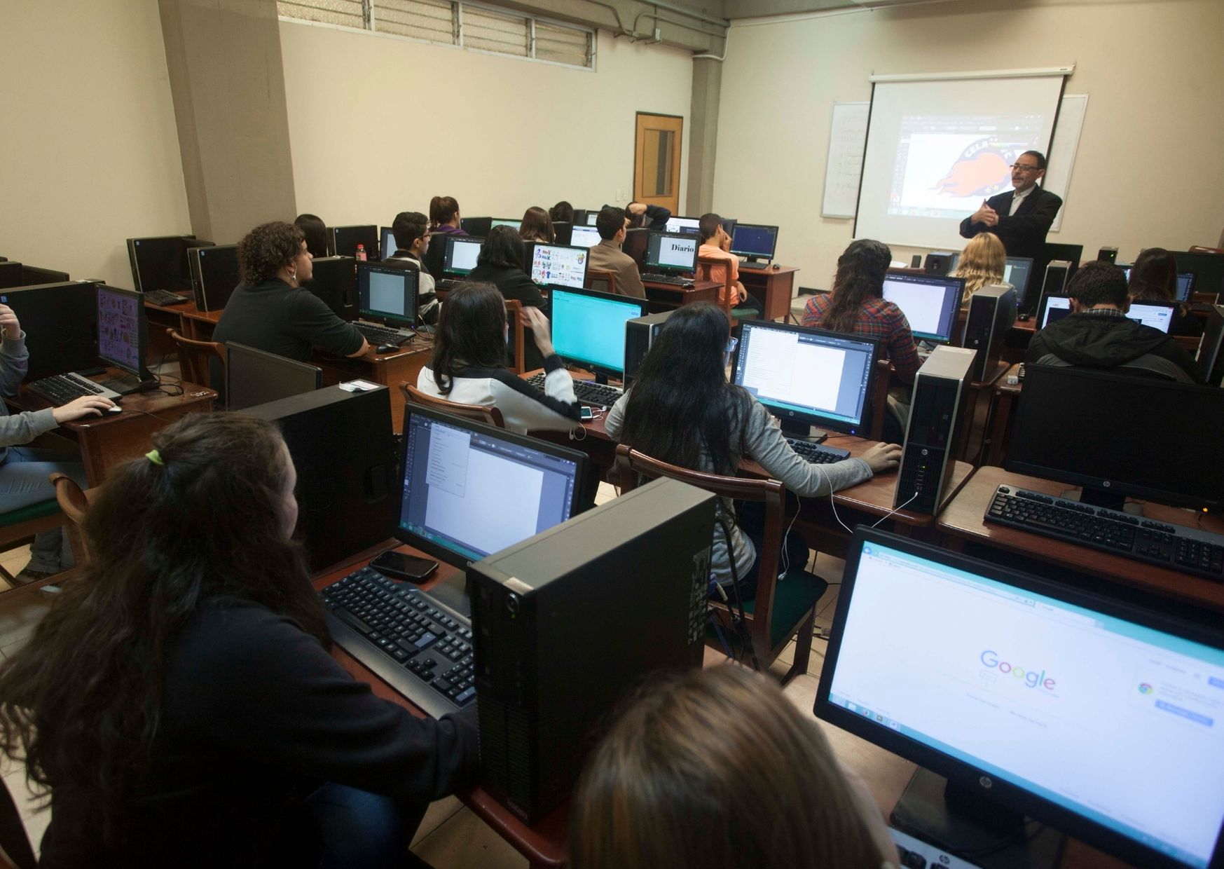 Estudiantes Universidad MonteÃ¡vila